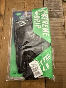 Guanti da calcio Cutters Extreme Grip Rev Pro 4.0 adulti piccoli tinta unita neri - Foto 1 di 3