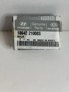 1864227008L NEW Hyundai Kia OEM Reverse Tail Light Bulb ELANTRA SONATA OPTIMA - Picture 1 of 1
