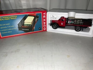 First Gear 1949 International KB-8 Stake Truck TEXACO 1:34 scale Diecast - Picture 1 of 6