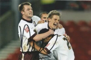 NORTHAMPTON: DANIEL JONES SIGNED 6x4 ACTION PHOTO+COA - Imagen 1 de 1