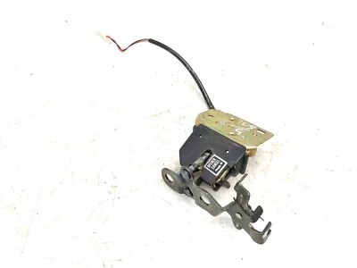 MAZDA 626 1998 1.8 66KW LHD BERLINA TAPA MALETERO BLOQUEO MECANISMO Foto 1 de 4