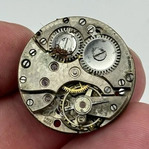 23,6mm Unruh Intact 15 Jewels Handaufzug Uhrwerk Swiss Vintage TEILE - Bild 1 von 13