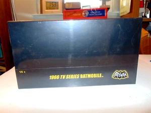 2008 Hot Wheels Super Elite 1:18 Batmobile NEW Factory Sealed MATTEL CASE FRESH - Picture 1 of 7