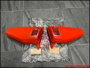 NOS Honda CG110 CG125 JX110 JX125  Side cover set Orange LH & RH  ( A Pair ) - Picture 1 of 15
