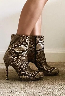 Stuart Weitzman Boots Size 37(6.5) Ankle Stiletto Brown Snakeskin Animal Leather - Изображение 1 из 4