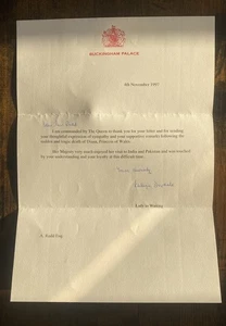 Queen Elizabeth II Letter - About Princess Diana Death - Signed Kathryn Dugdale - Picture 1 of 2