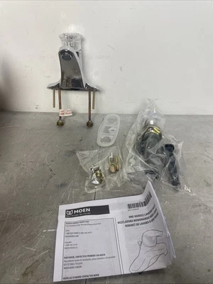 Moen Chateau 单手柄中心浴水槽龙头抛光镀铬全新带盒 — 第 1/4 张图片