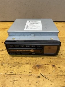 Unidad principal Harley-Davidson CD-RADIO H-D P/N 76164-04 OEM - Imagen 1 de 8