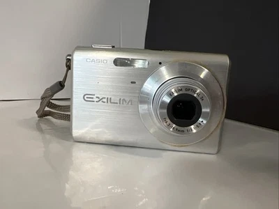 Casio Exilim EX-Z60 6.0MP CCD Compact Digital Camera - Spares Repairs - Image 1 of 4
