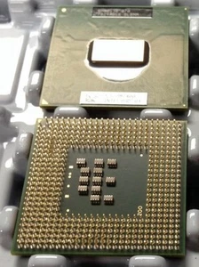 RH80536 370 INTEL CPU SL8MM 1M Cache, 1.50 GHz, 400 MHz FSB *NEW - Picture 1 of 1