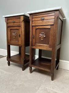 Pair French Oak Marble Top Flemish Bedside Cabinet Drawers In Lovely Condition. - Picture 1 of 23