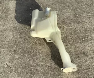 07-08 MITSUBISHI ENDEAVOR 04-09 GALANT WINDSHIELD WASHER BOTTLE RESERVOIR OEM - Foto 1 di 8
