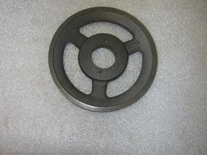 V BELT PULLEY SINGLE GROOVE 6-3/4" OD H STYLE BUSHING 5/8" WIDE - Picture 1 of 3
