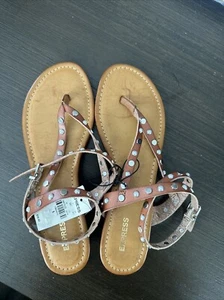 Sandalias Express Talla 9 Para Mujer con Tirantes Cierre Zapato Color Marrón Metal Perla Planas - Imagen 1 de 7
