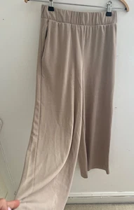 Monkl Damen Hose weites Bein Größe S beige Gummibund Taschen - Bild 1 von 7