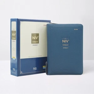 NIV Korean-English Study Bible | Medium Zipper Edition | Inky Blue PU Cover - Picture 1 of 8
