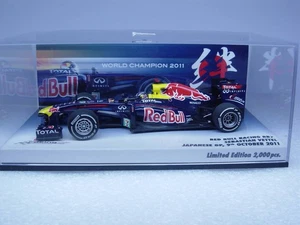Minichamps 1/43 Red Bull Rb7 Japanese Gp 2011 1 S.Vettel Sebastian Vettel Japan - Picture 1 of 9