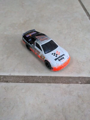 1995 Racing Champions Darrell Waltrip #17 Western Auto Chevrolet 1:64 NASCAR Car - Image 1 of 4