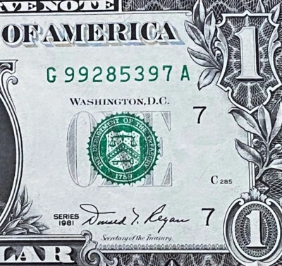 1981 $1 DOLLAR BILL ( CHICAGO G ) Block G-A  , UNCIRCULATED - Image 1 of 3