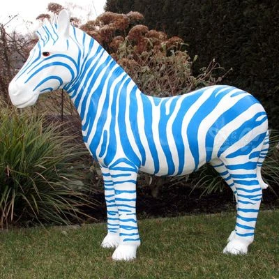 D&W COLLECTION ZEBRA 95 cm Wildtiere Zoo Afrika Deko Figur Garten DUISBURG FUSSBALL blau weiß