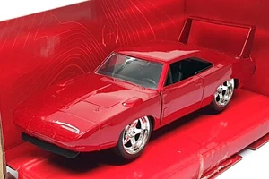 Jada 1/32 Scale 97086 - Fast & Furious Dom's Dodge Charger Daytona - Met Red - Picture 1 of 5