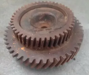 Vintage Steampunk Sprocket Gear for Art Sculpture Lamp base project 5 1/2" dia - Picture 1 of 10