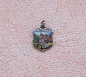 Vintage BLACK FOREST BLACKWALD ALEMANIA 835 Silver Esmalte SHIELD Charm - Imagen 1 de 2