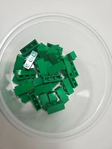 LEGO Parts 3622 Green Brick 1 x 3 - Lot of 8 - New 4109679 - Picture 1 of 1