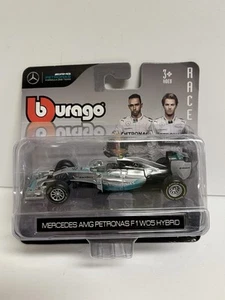 Bburago Formula 1 AMG Petronas 1/43 F1 W05 Hybrid Sealed on Card - Picture 1 of 2