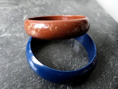 2 Stück  Armreif blau und braun/gold D: 7 cm Modeschmuck Kunststoff - Bild 1 von 2