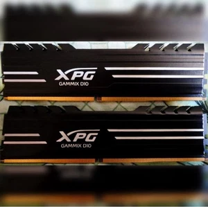 ADATA® XPG™ Gammix D10 DDR4 Memory 16GB (2x 8GB) 3200MHz **FAST P&P** - Picture 1 of 2