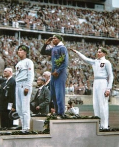 1936 JESSE OWENS Summer Olympics in Berlin Germany Picture Photo 8.5x11 - Picture 1 of 1