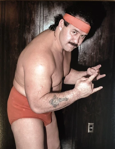 80’s PRO WRESTLING PHOTOS MANNY FERNANDEZ POSE Buy Any 4, Get 5th Free! Cover