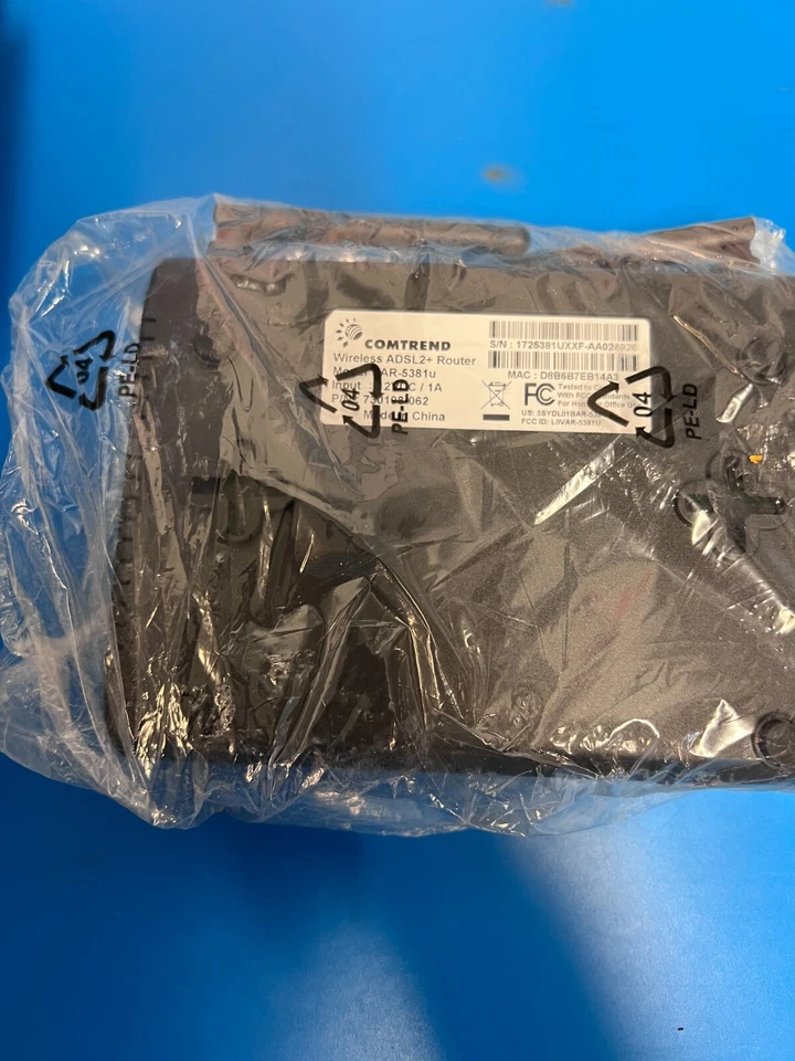 Comtrend AR-5381U 802.11n USB Host ADSL2+ Wireless Router (NEW) - Image 1 of 2