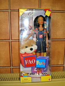 Schwarzhaar Barbie FAO Fun  Puppe Spezial Edition 1999 Mattel 🐶 + Kuschelhund - Bild 1 von 3
