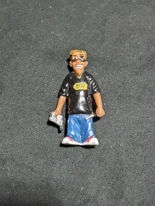 Homies Serie 7 Live Wire Figur Best Buy Guy Shirt Autoradio 2003  - Bild 1 von 2