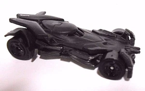 LOOSE Batmobile Dark Knight from the 2016 Hot Wheels Batman Superman 5 Car Pack - Picture 1 of 4