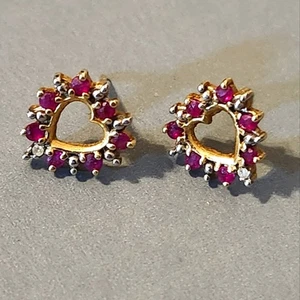 10K YELLOW GOLD Pink Sapphire & Diamond Heart Stud Earrings - Picture 1 of 4