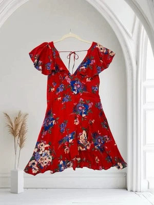 Mini Vestido Band Of Gypsies Para Mujer Rojo Floral Imitación Envolvente Talla Pequeña Foto 1 de 4