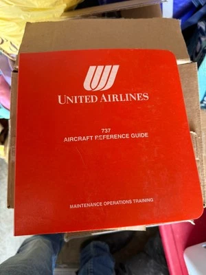 United Airlines B737-322/522 Aircraft Reference Guide - Image 1 of 4