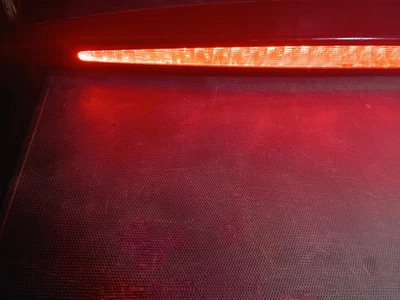 02 03-13 Cadillac Escalade 3RD TERCERA LED Luz de Freno Lámpara EXT Camión Solo LEER #2 Foto 1 de 4