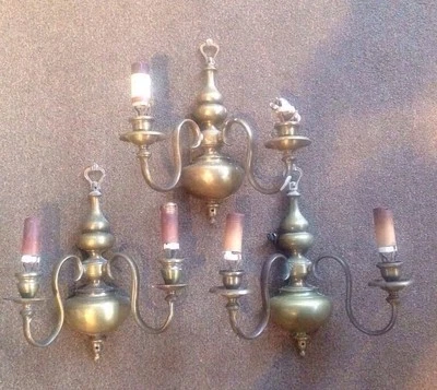 Juego de 3 apliques de pared antiguos de latón Foto 1 de 4