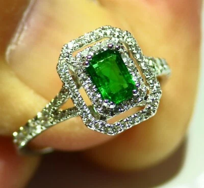 .86CT 18K Gold Natural Emerald White Halo Diamond Vintage Engagement Ring Deco - Image 1 of 4