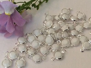 Rhinestone Connector 2 loop brass set 4.25mm Chalkwhite Pack of 10 CRAFT - Picture 1 of 6