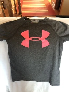 Camisa atlética Under Armour niñas jóvenes pequeña calce suelto - Imagen 1 de 3