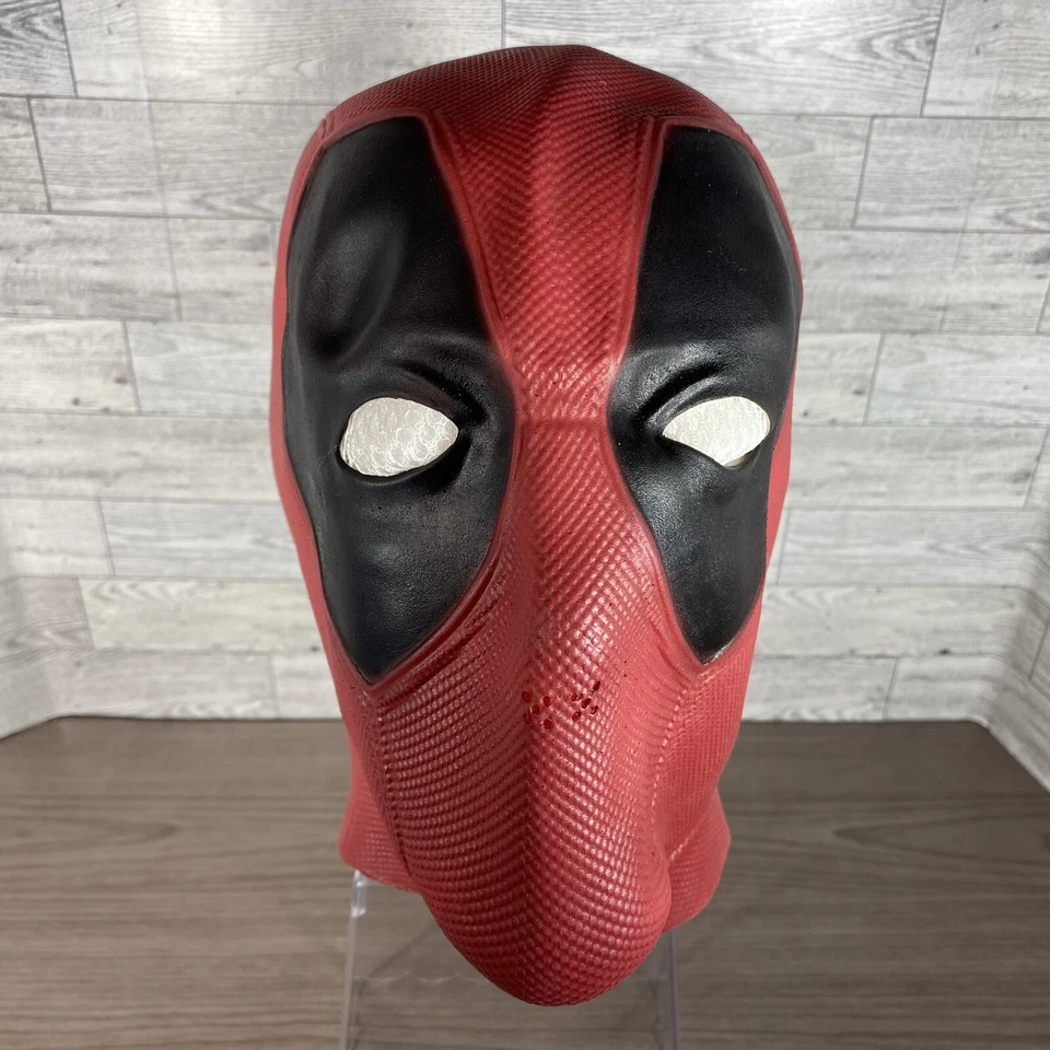 Deadpool Latex Head Face Mask Cosplay Costume Prop Helmet Halloween Party - Image 1 of 4