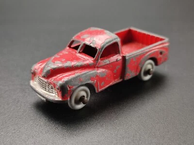 DUBLO DINKY TOYS MORRIS COWLEY PICKUP TRUCK RARE Made in England - Image 1 of 4