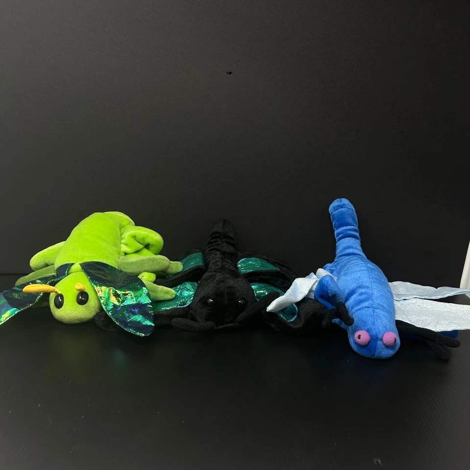 Caltoy Flying Insect Bug Hand Puppets Dragonfly Butterfly Grasshopper Lot of 3 - Image 1 of 4
