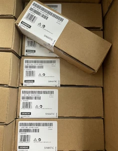 6ES7392-1AM00-0AA0 SIEMENS 6ES7 392-1AM00-0AA0 Connector- - Picture 1 of 4