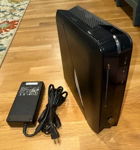 Alienware x51 R3 256GB SSD 32GB RAM i7-6700 NVIDIA RTX 2060 8GB Super Windows 10 - Picture 1 of 6
